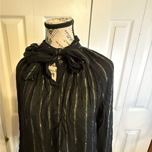 Striped‎ black& gold blouse w/ Front keyhole opening behind the bow.